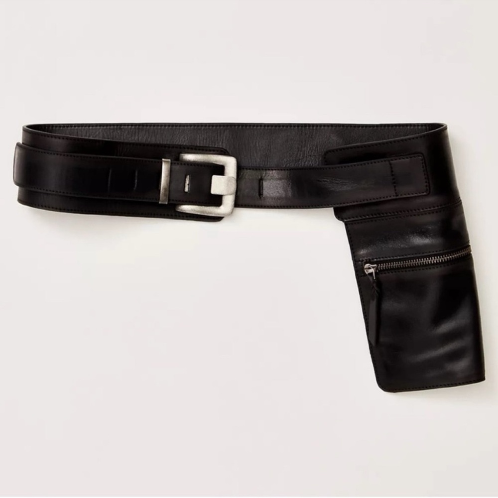 NWT Free People Billie Leather Pocket Belt